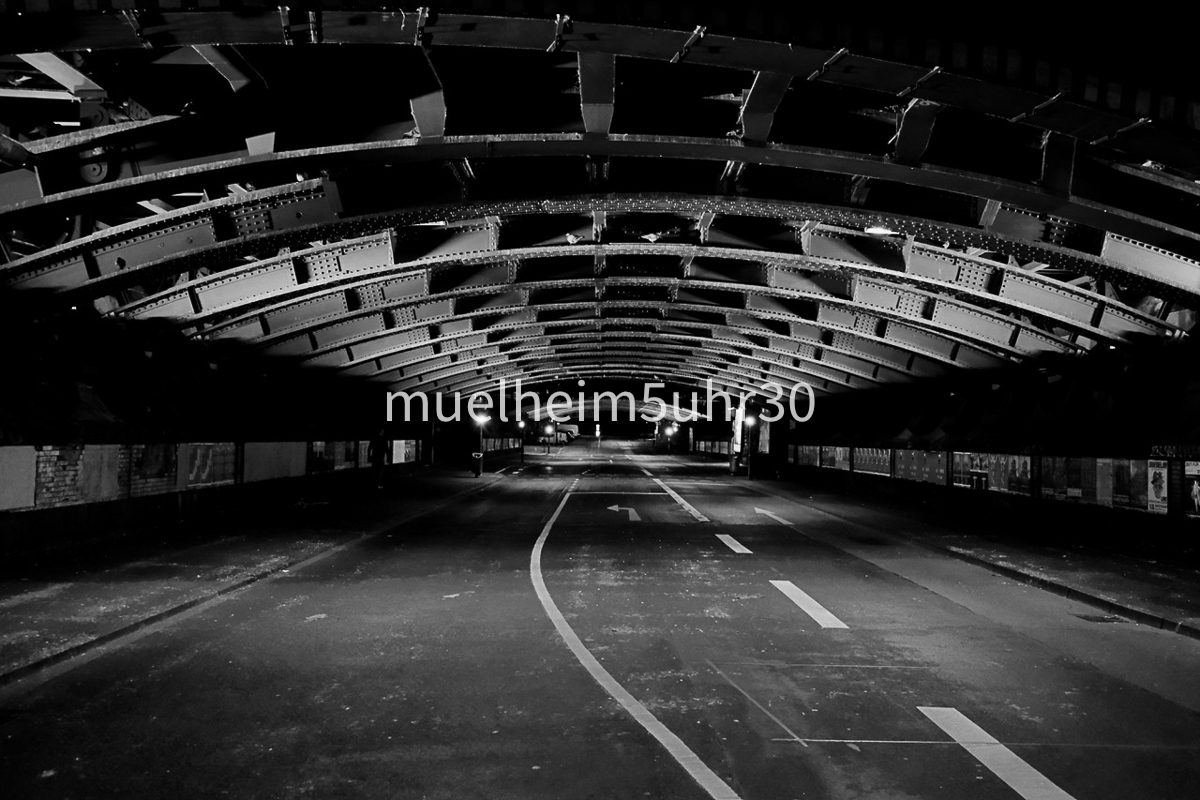 mülheim 5uhr30 - von Roland Petrick